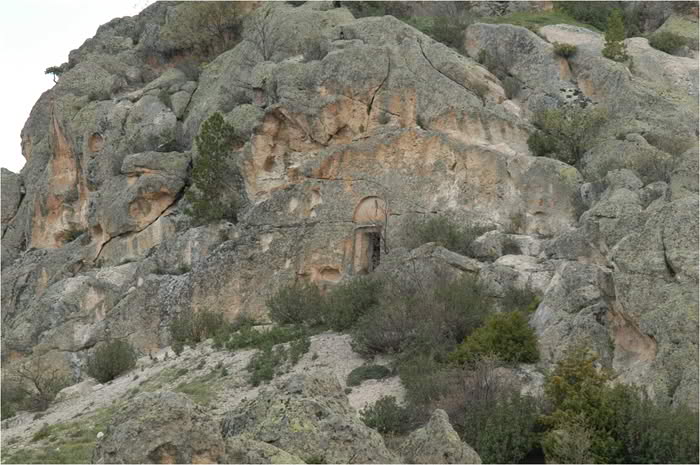 Berberini Kaya Kilisesi