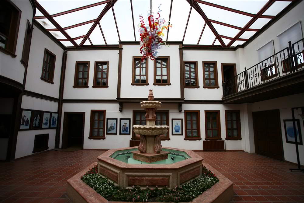 Eskişehir Büyükşehir Belediyesi Çağdaş Cam Sanatları Müzesi