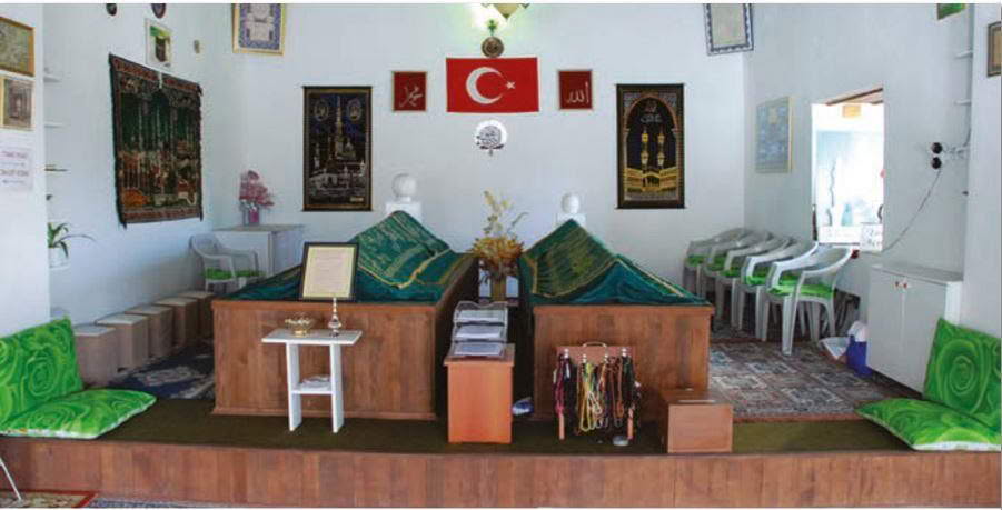 Şeyh Şehabeddin Sühreverdi Türbesi (Salı Tekkesi)