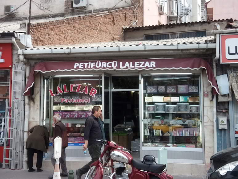 Petifürcü Lalezar